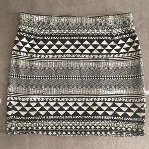 Tribal Print Knit Mini Skirt